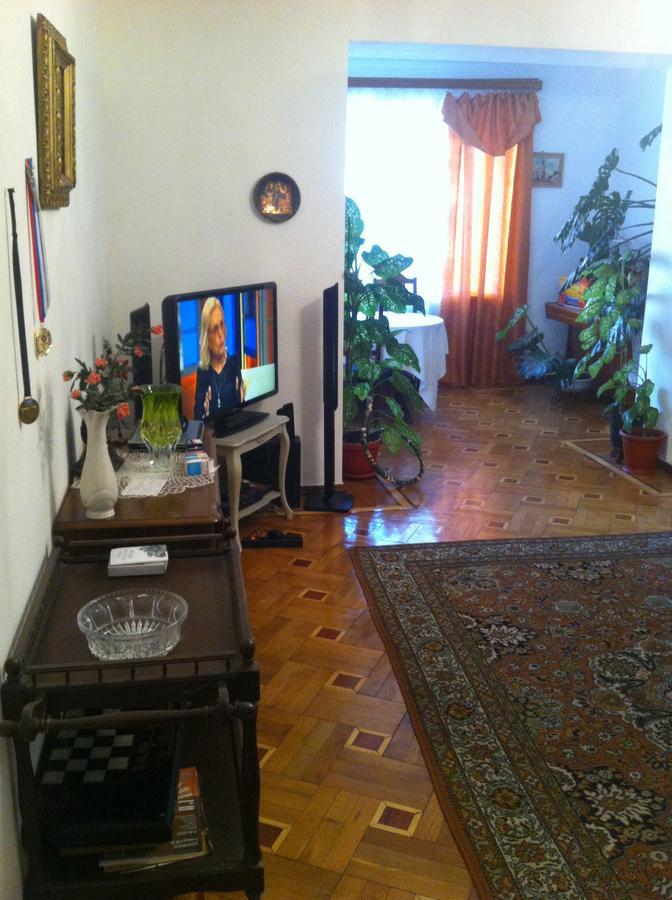 Homestay On Akademika Sakharova Σουχούμι Εξωτερικό φωτογραφία