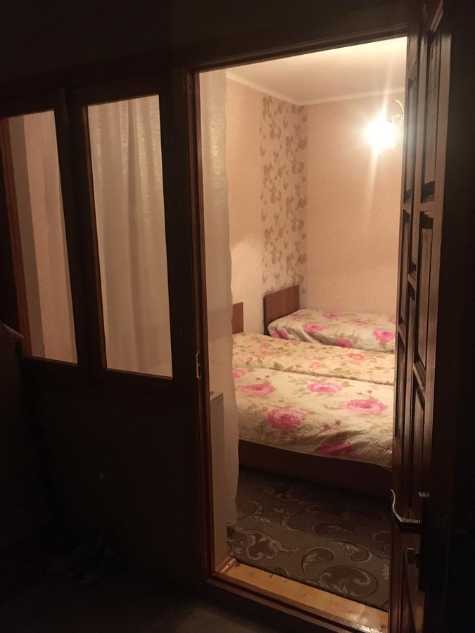 Homestay On Akademika Sakharova Σουχούμι Εξωτερικό φωτογραφία
